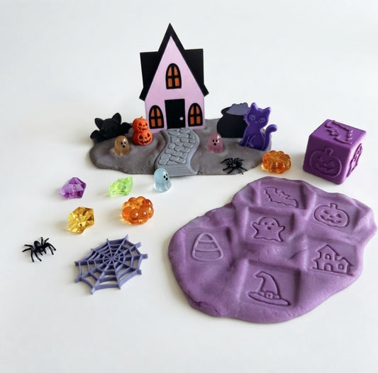Haunted House Play Dough Kit